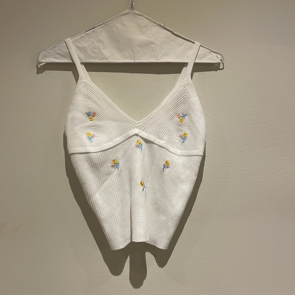 Love and Harmony embroidered floral 2 piece cardigan set - Picture 3 of 4